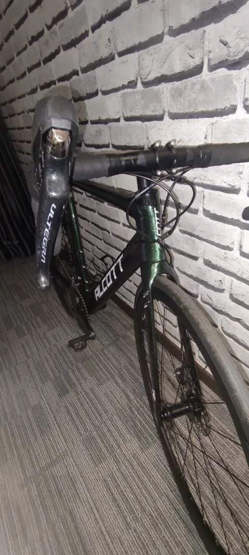 Ultegra disc Alcott rossa size 54