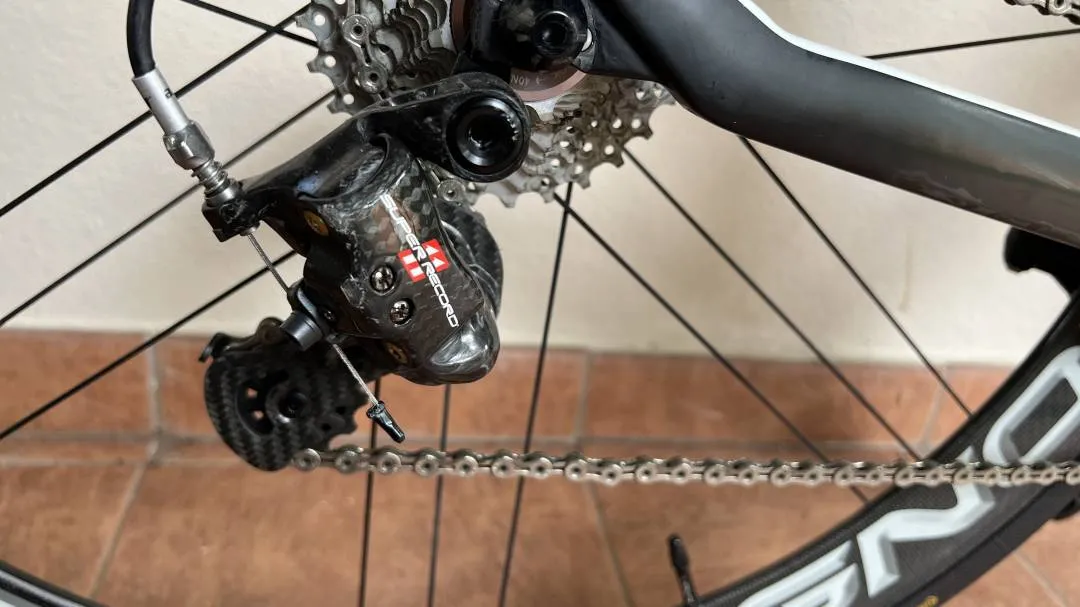 BMC TMR01 Time Machine with Campagnolo Groupset and Wheels
