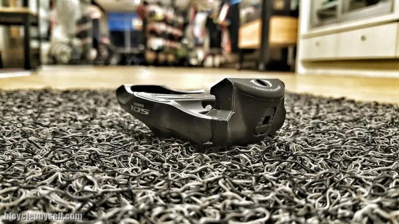 SHIMANO R7000 105 PEDAL !