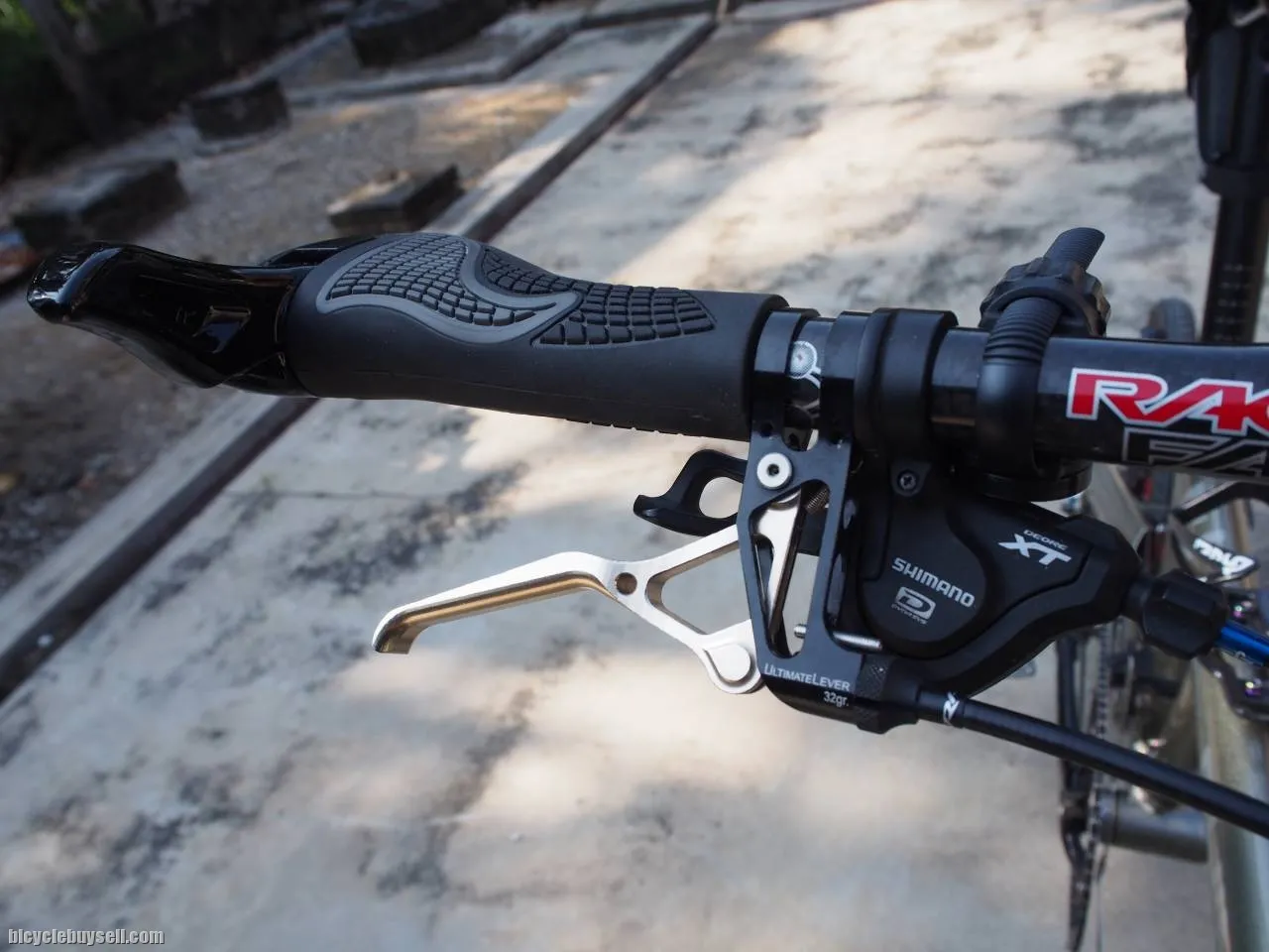 RHINE XT 10 Speed (20" Birdy full suspension folding bike)