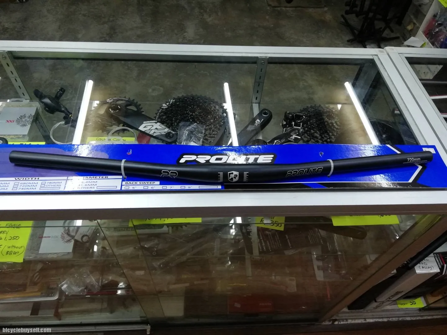 Prolite Alloy handlebar 720mm