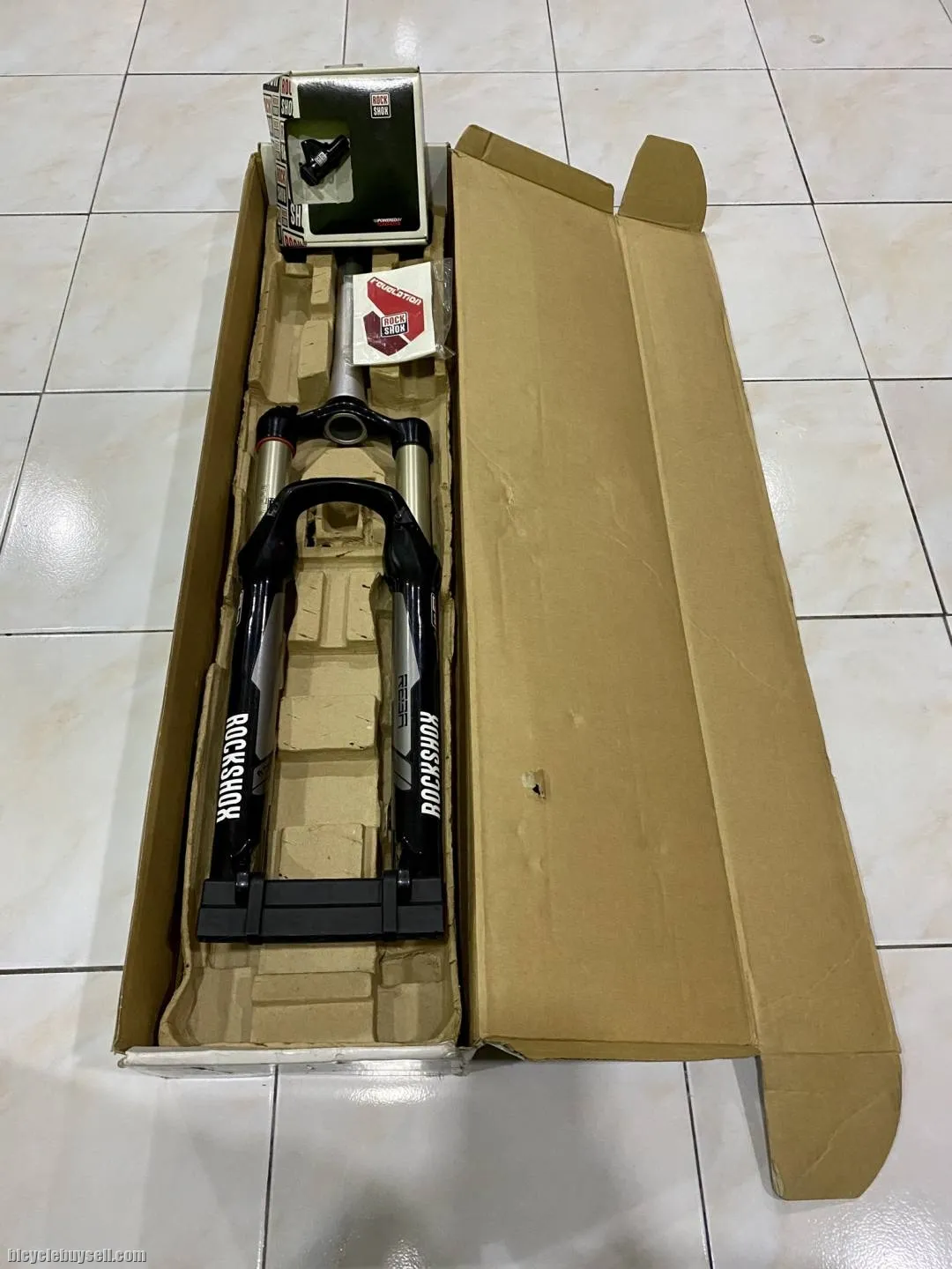 Rockshox REBA RL 26er fork (NEW ITEM)