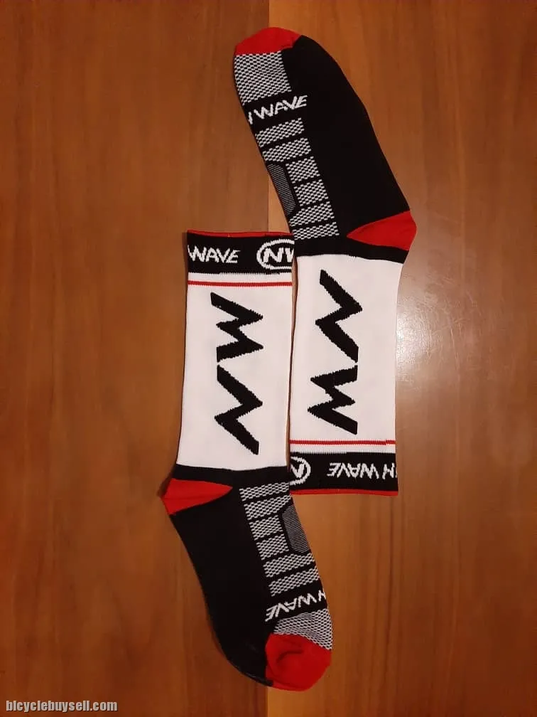 READY STOCK Northwave design sports cycling socks