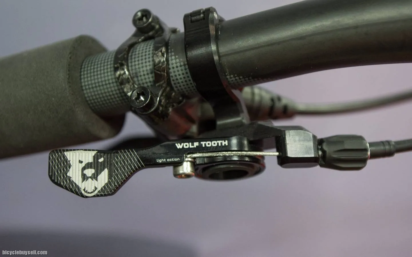 WOLF TOOTH REMOTE LIGHT ACTION BEARING PIVOT MADE IN USA DROPPER REMOTE BICYCLE