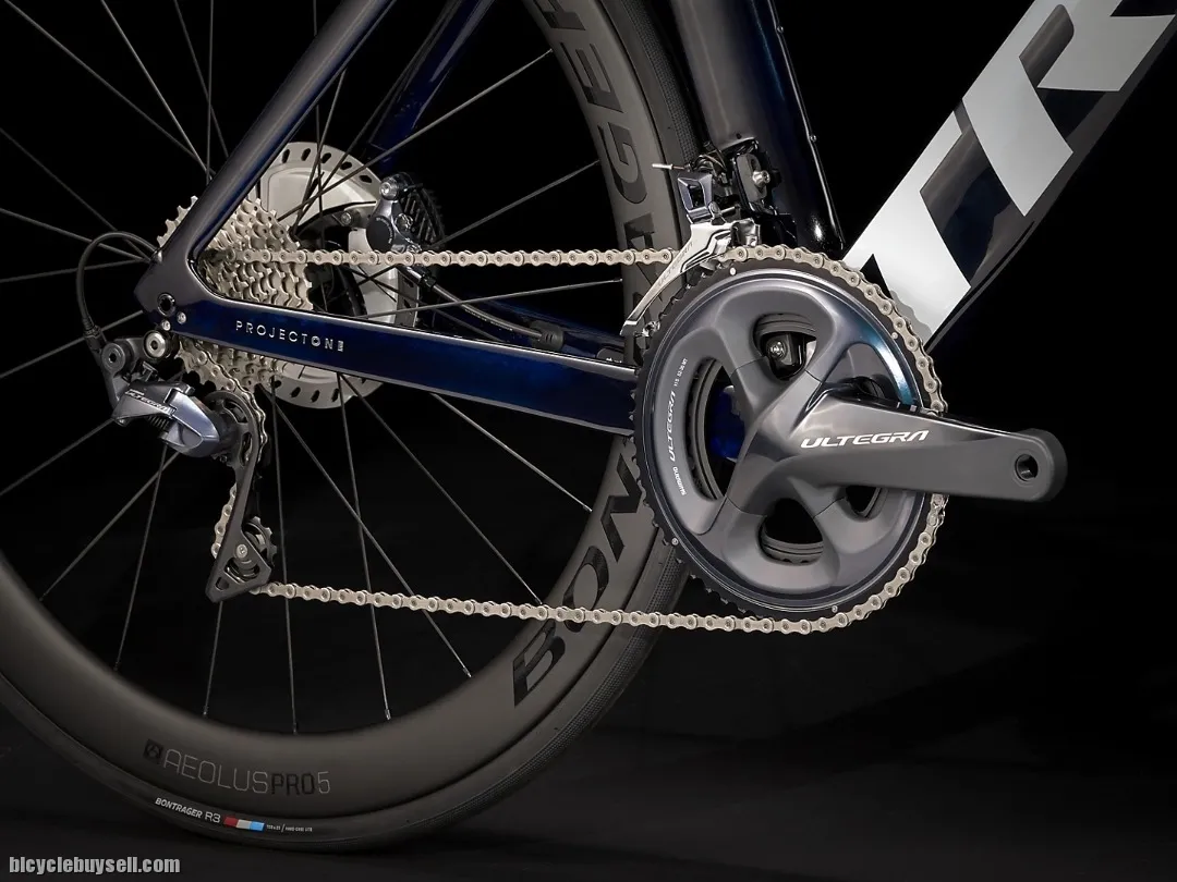 2022 TREK MADONE SLR 6 DISC CARBON READY STOCK !