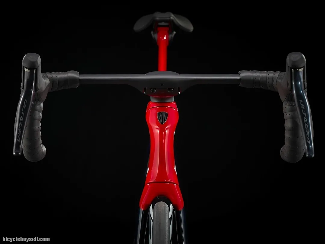 2022 TREK MADONE SLR 6 DISC CARBON READY STOCK !