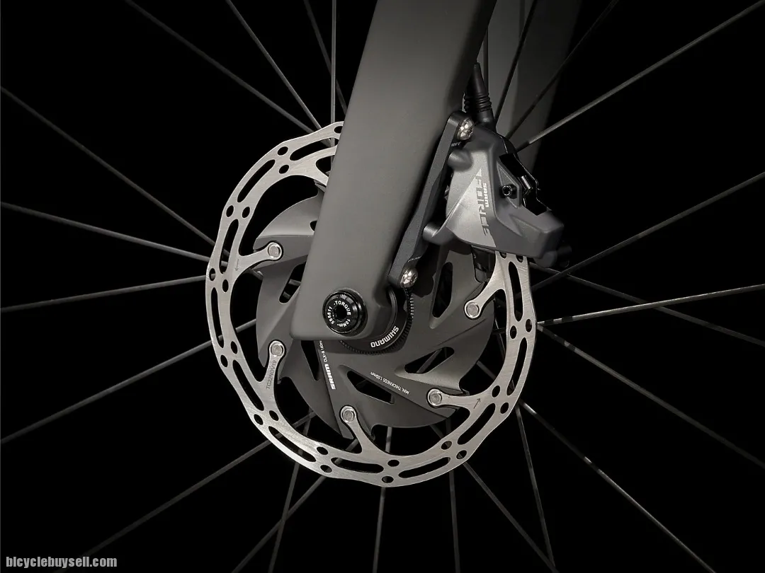 2023 TREK MADONE SLR 7 E-TAP PROJECT ONE !