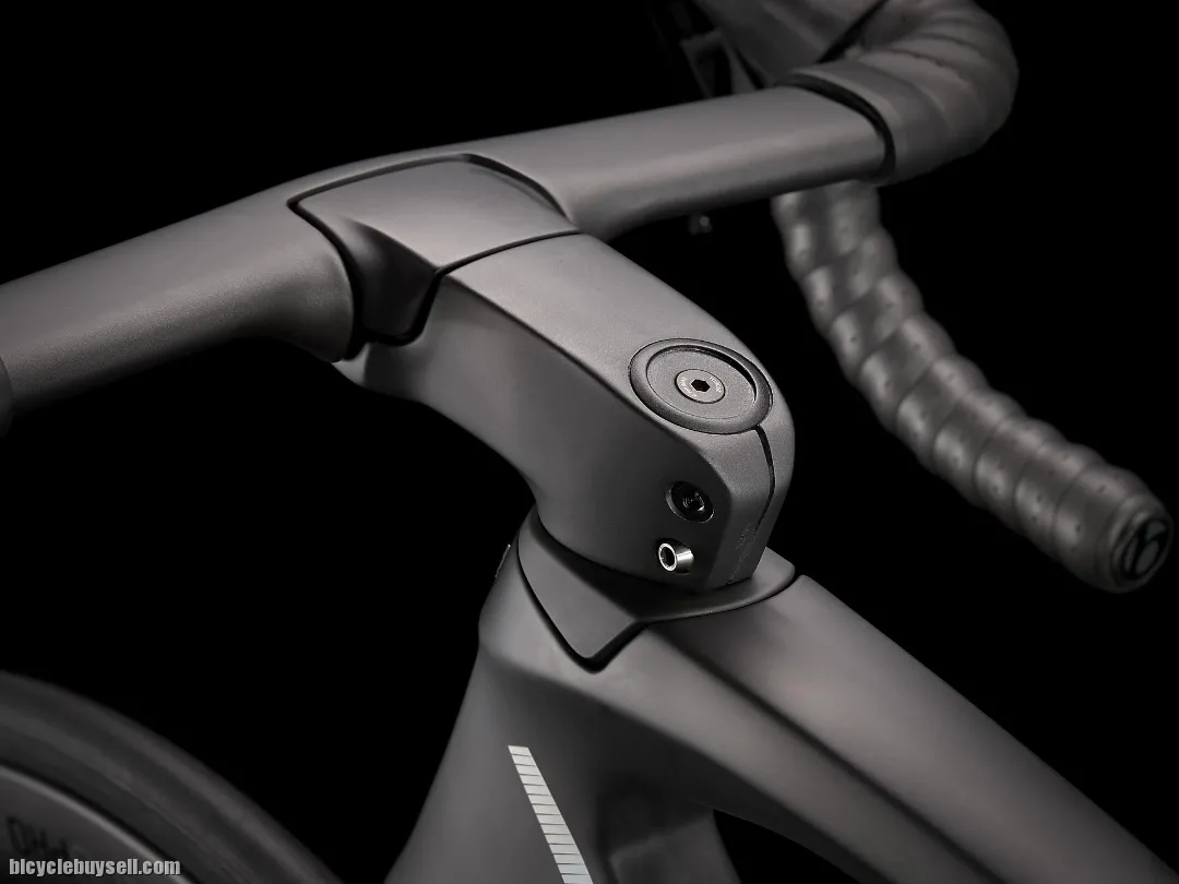 2023 TREK MADONE SLR 7 E-TAP PROJECT ONE !