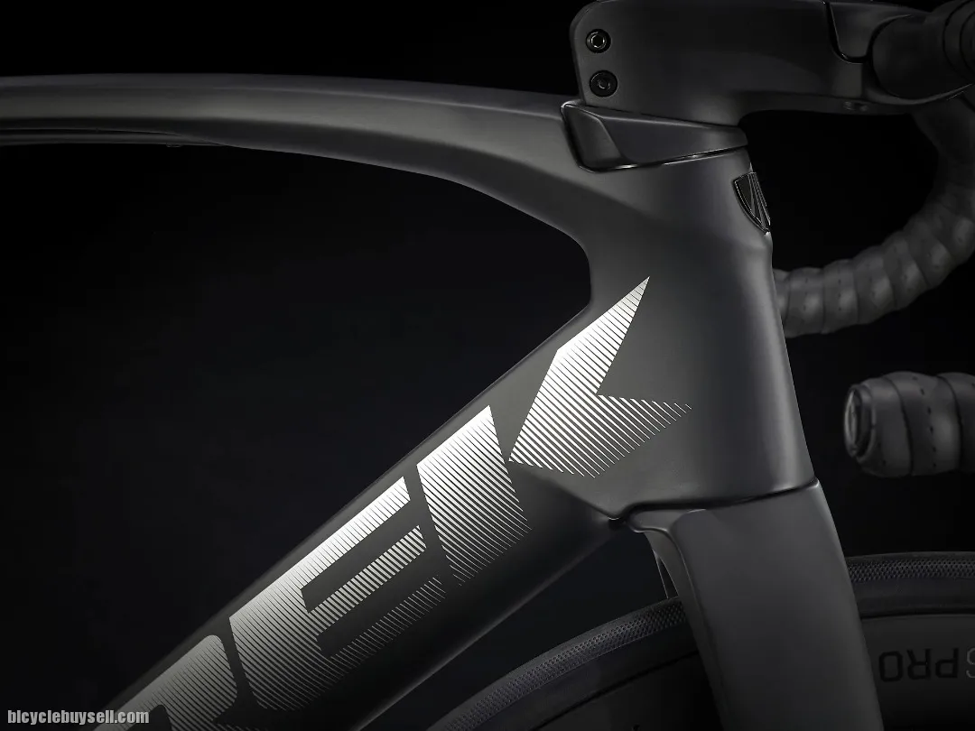 2023 TREK MADONE SLR 7 E-TAP PROJECT ONE !