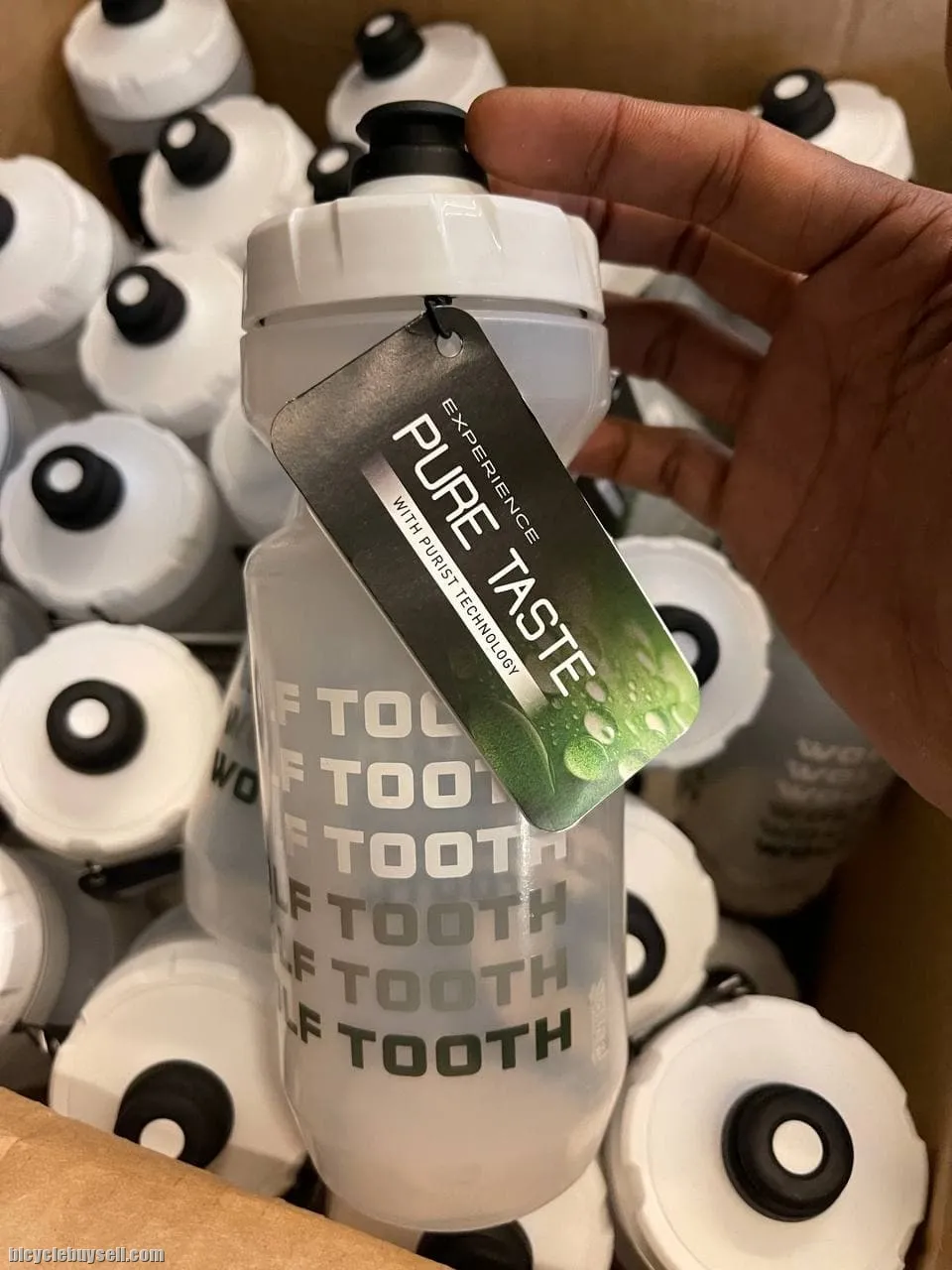 Wolf Tooth Echo Water Bottle 22 oz 650ml Bicycle Water Bottle Made in USA cycling