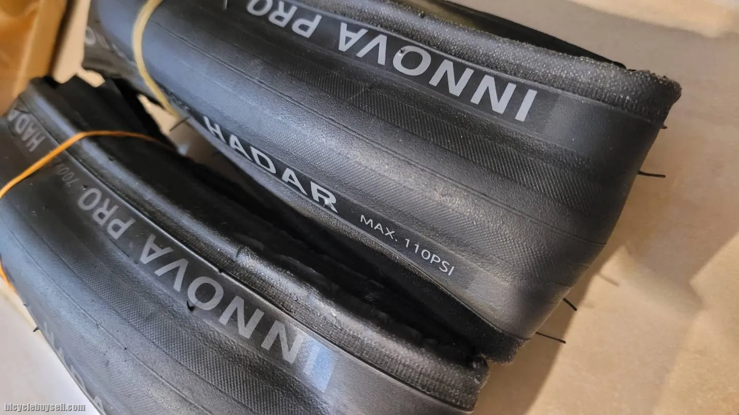 Used tire innova Pro 25c