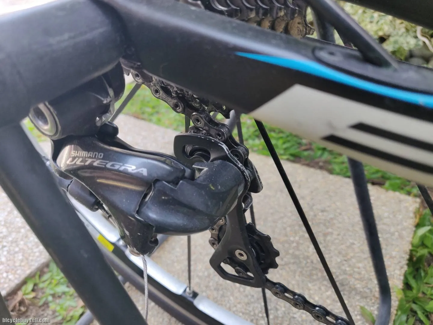 BH Ultralight RC full carbon Ultegra groupset Mavic Ksyrium Elite wheelset.