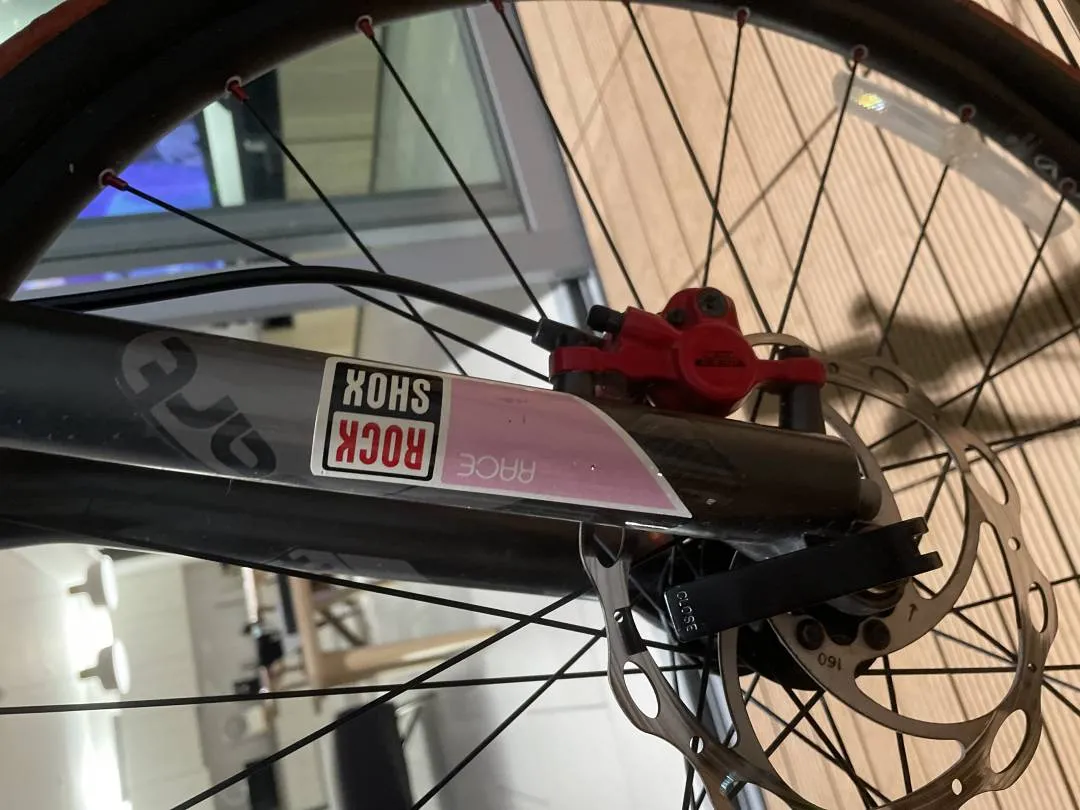 Specialized 2010 Rockhopper Expert M4 Disc