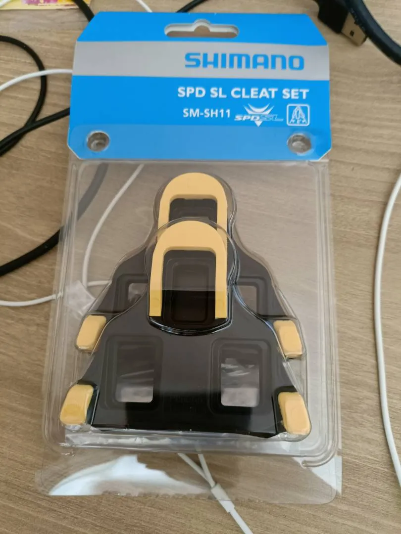 Shimano SH11 cleats new