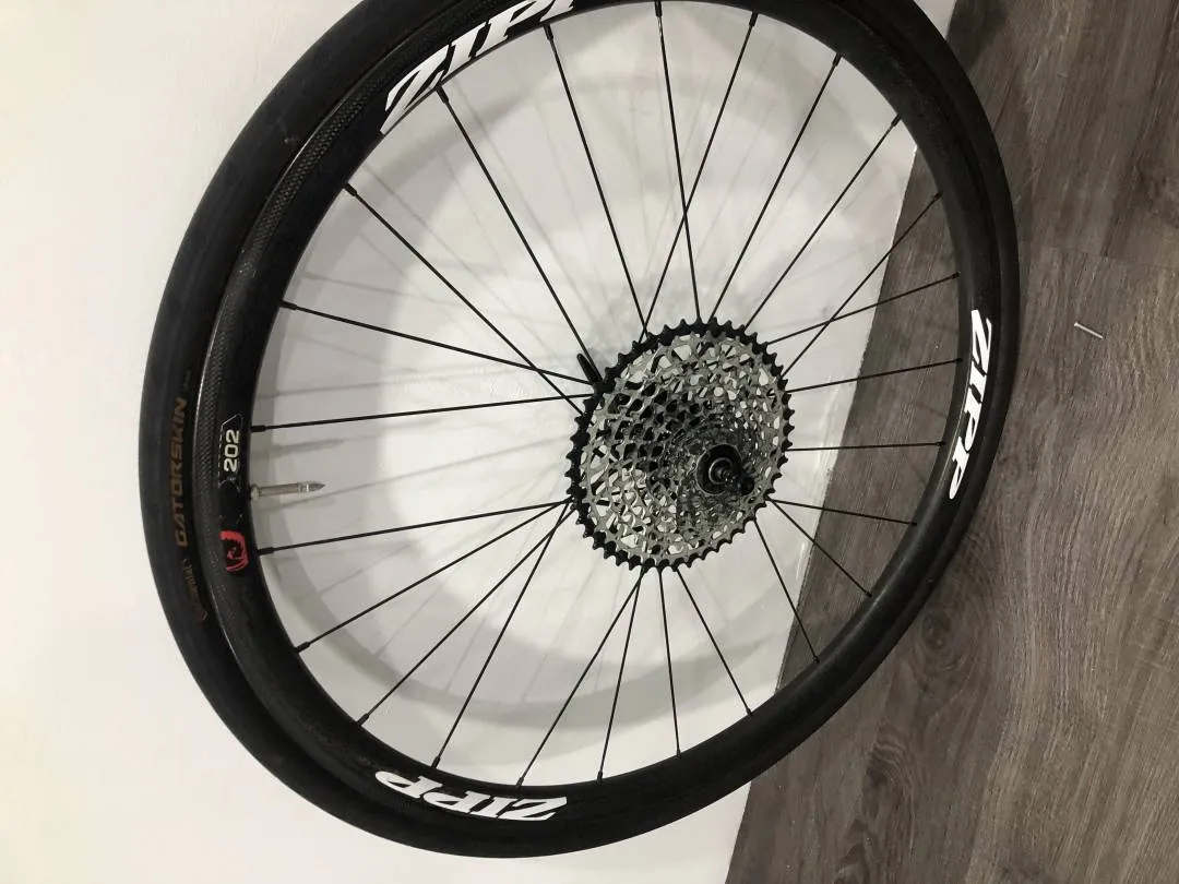 Zipp 202 firecrest wheelset clincher