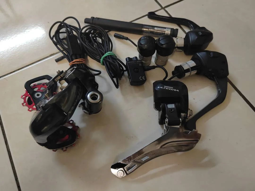 (SOLD) Di2 TT Groupset