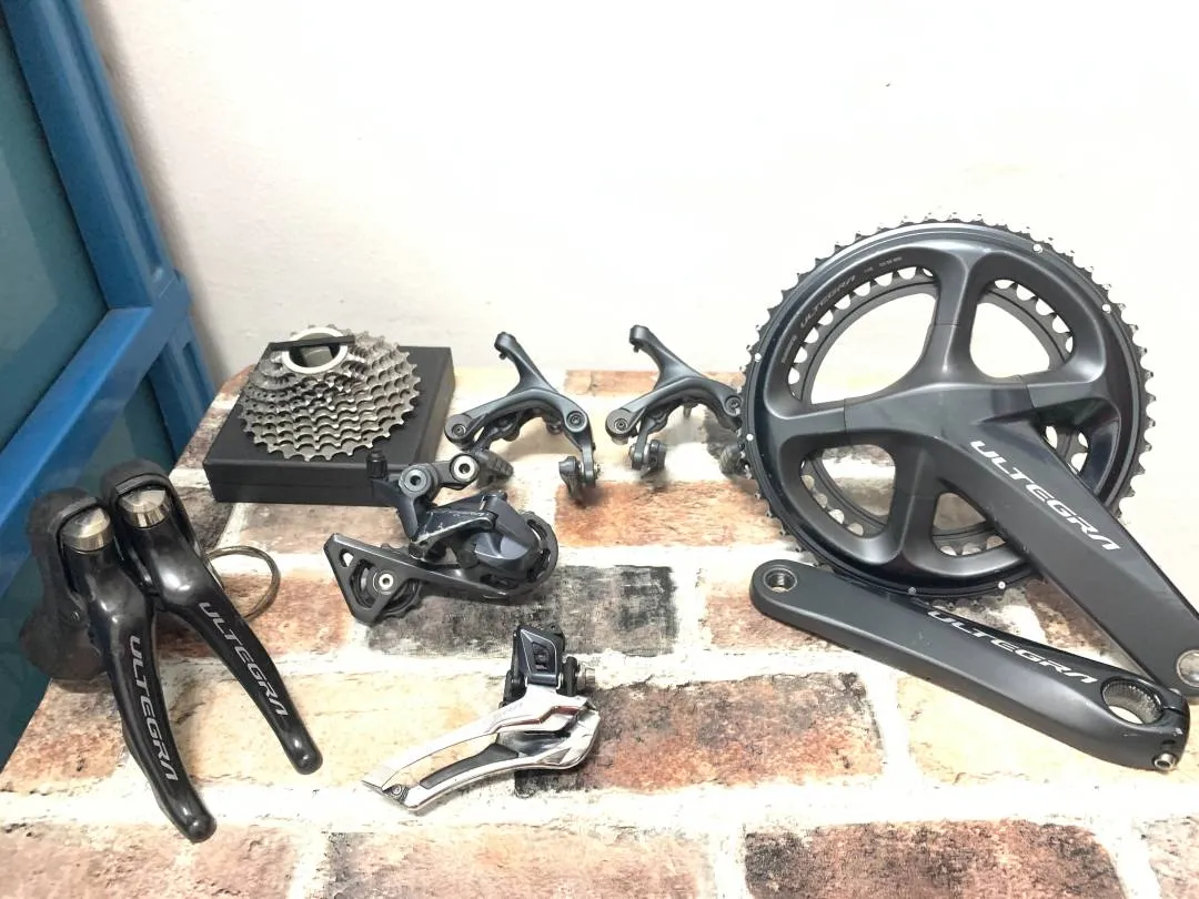 Shimano Ultegra R8000 11 Speed Groupset