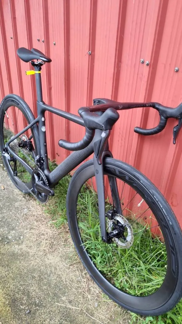 Polygon Helios A8X (Ultegra 12 Speeds Di2) Brand New !!