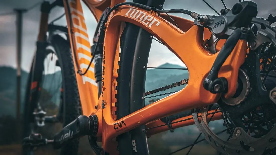 Super light weight Niner Jet 9 Carbon 29er Full Suspension