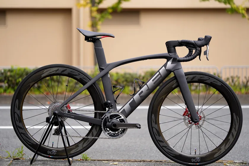 TREK MADONE SLR DISC P1 FRAME SET  -47 (MATTE ONYX/CARBON)