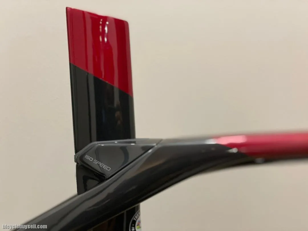 2021 TREK MADONE SLR DISC FRAME SET !