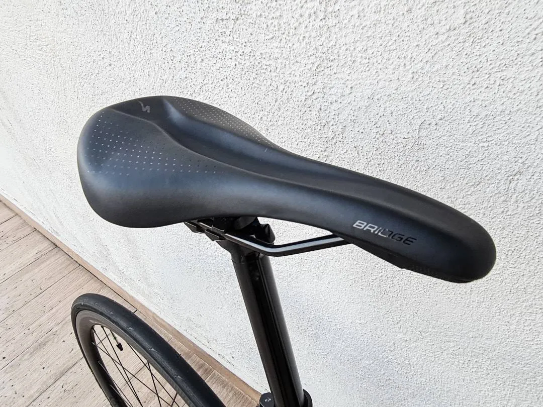 Specialized Allez Elite 2021 Size 58 with Avian CR3 R325 Carbon Wheels