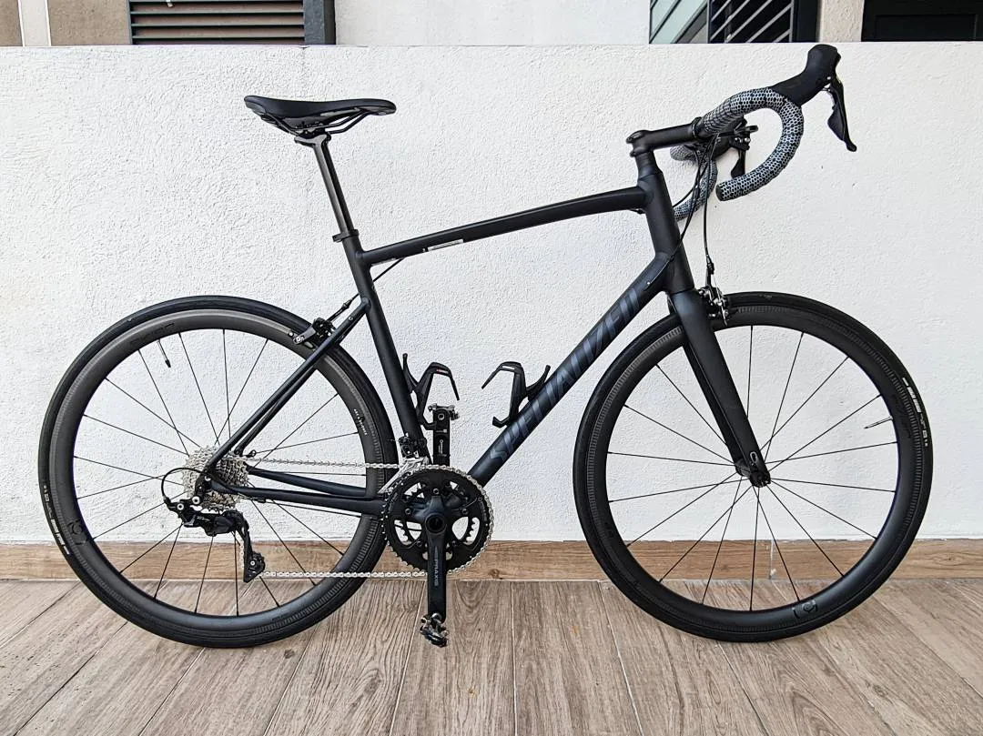 Specialized Allez Elite 2021 Size 58 with Avian CR3 R325 Carbon Wheels