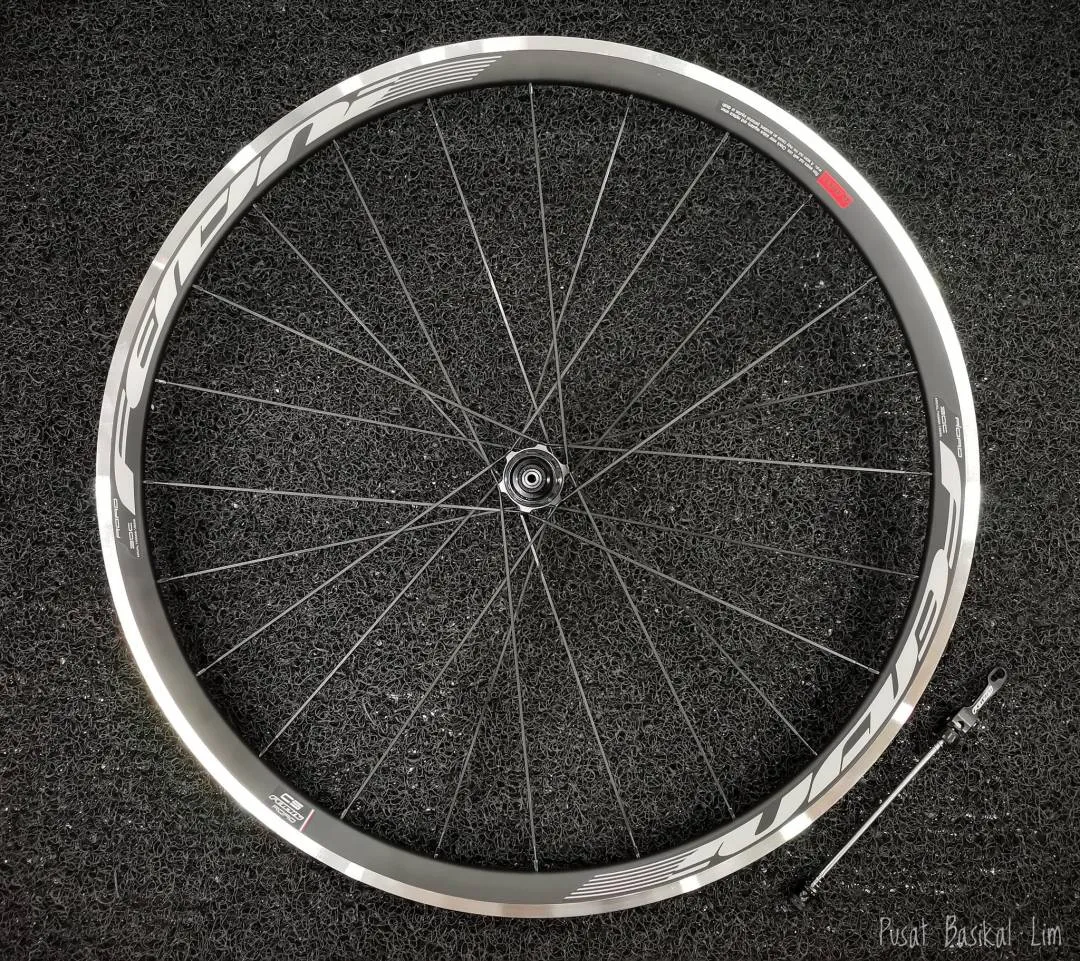 Feruni C5 Road 700c Seal Bearing Wheelset