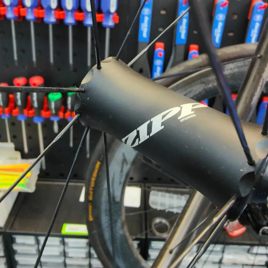 ZIPP 404 NSW Rim Brake Shimano Freehub Road Bike Clincher Tubeless Carbon Wheelset