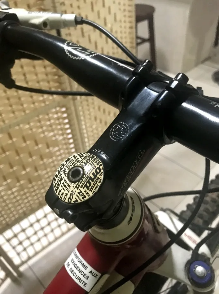 *** Kona Full Suspension MTB 26er Shimano Rock Shox Fox ***