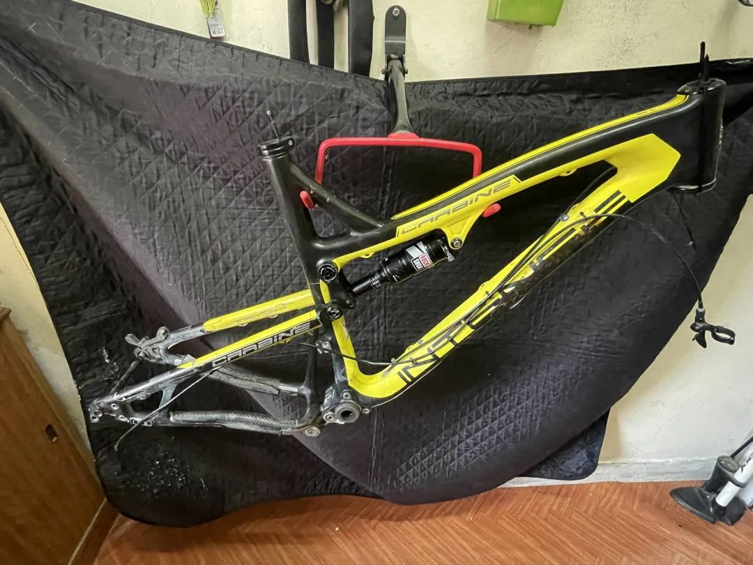 Intense Carbine 275 Carbon Size L frame
