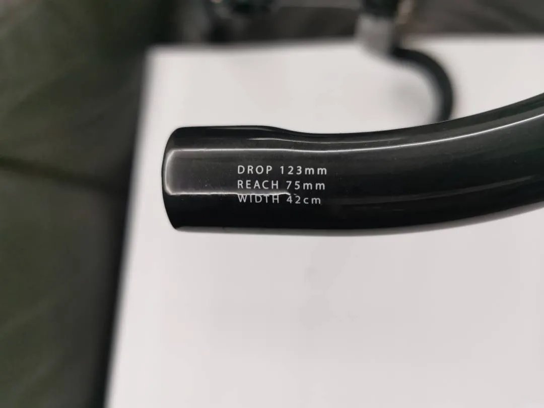 Specialized SWorks carbon handlebar &amp; stem