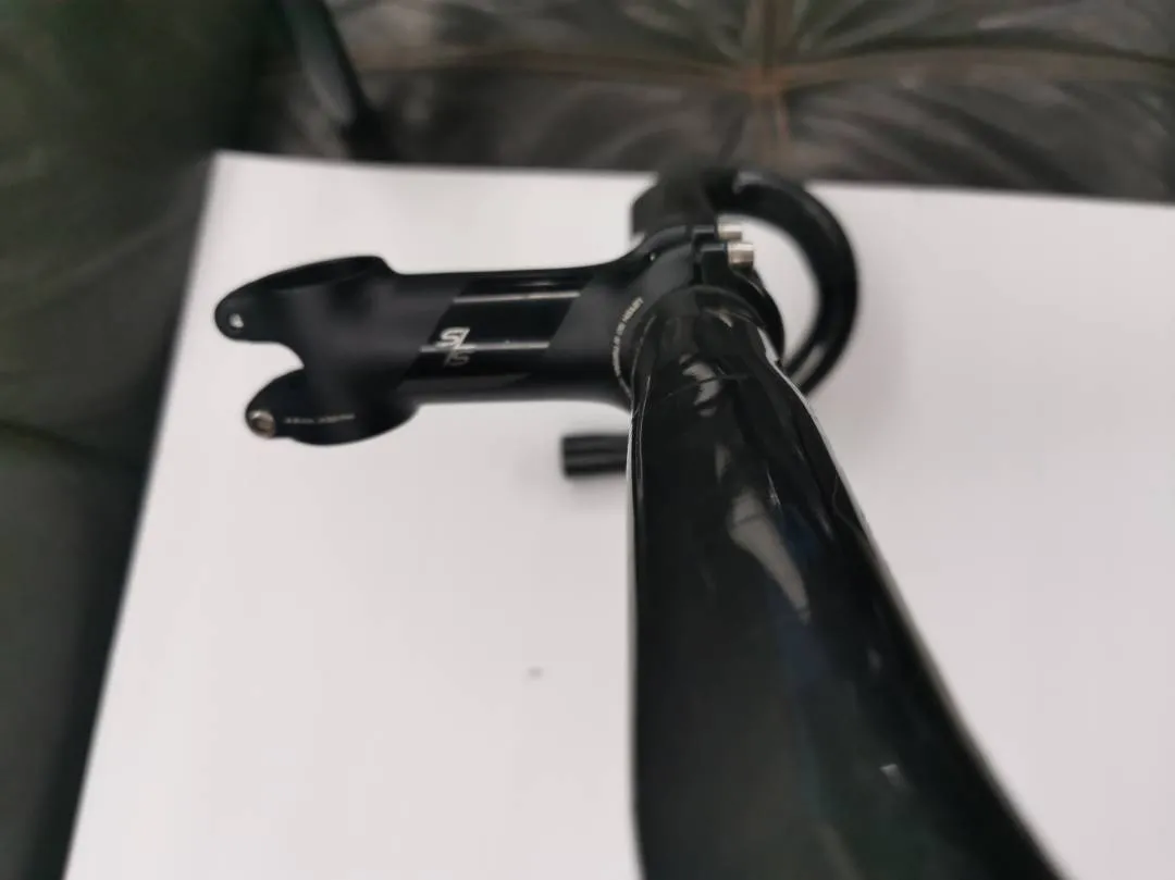 Specialized SWorks carbon handlebar &amp; stem