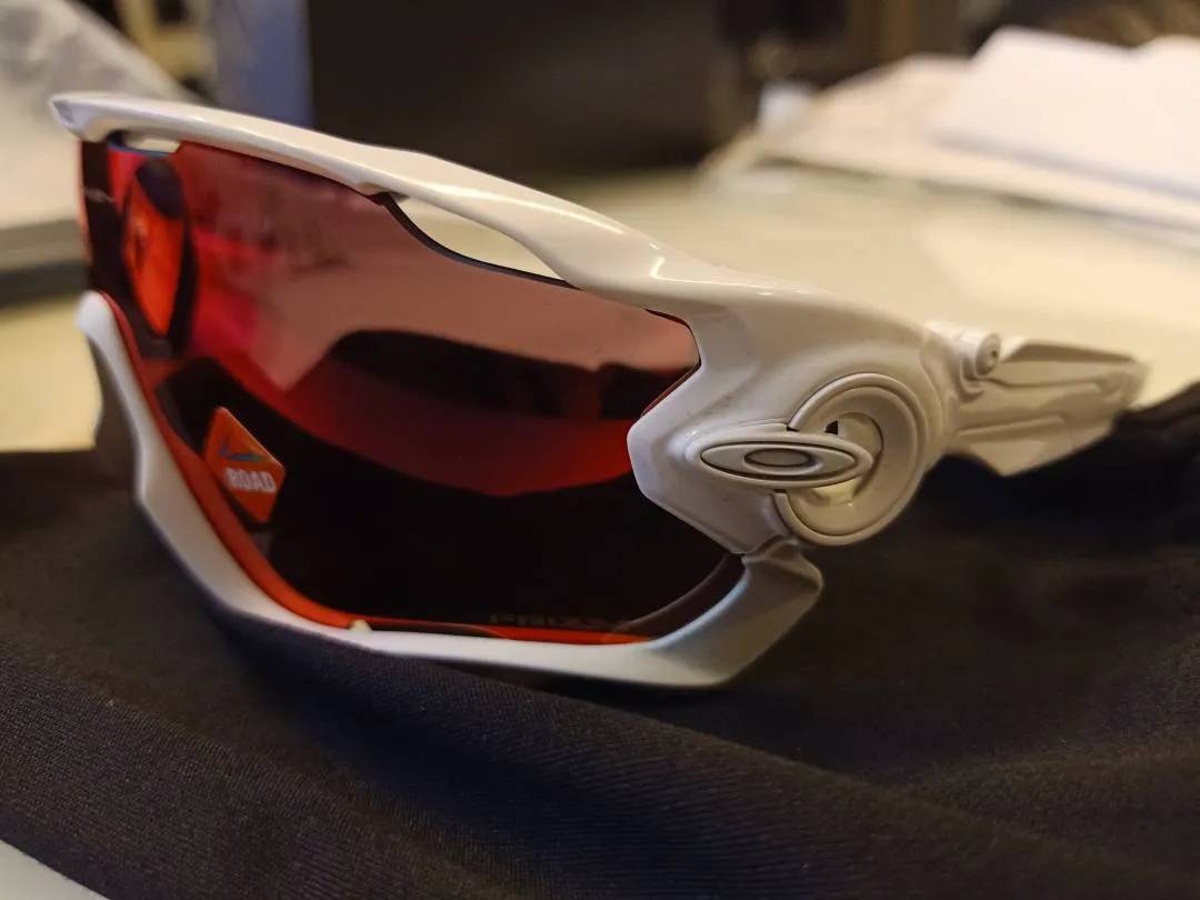 Sold ~ Oakley Jawbreaker 100% Genuine