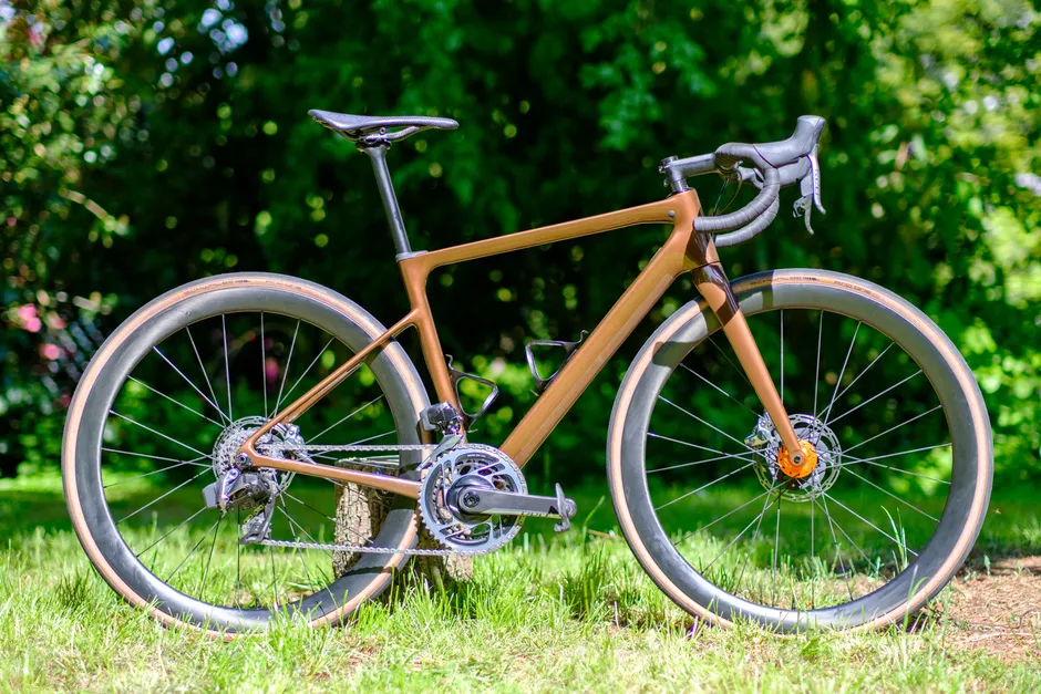 Carbonda CFR1056 100% Full Toray Carbon Frameset size 56 (Like Cann*ndale Supers*x Design)