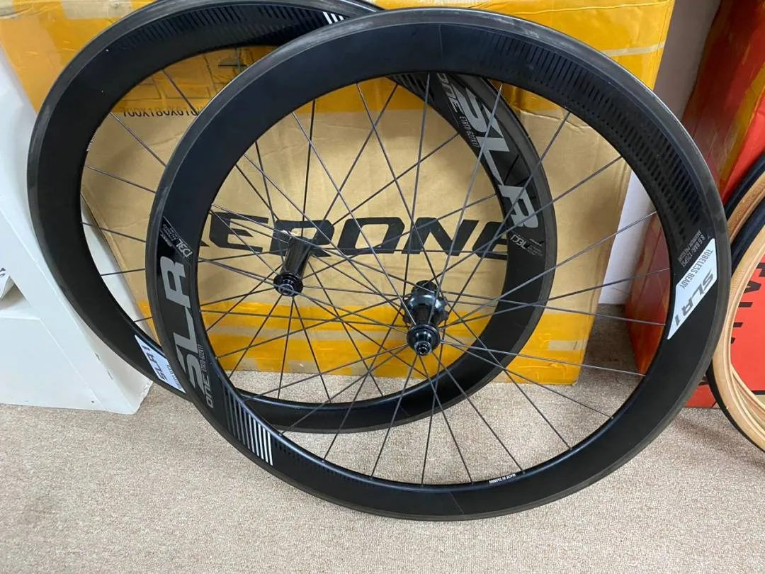 SLR1 DISC AERO CARBON ROAD WHEELS (50mm)