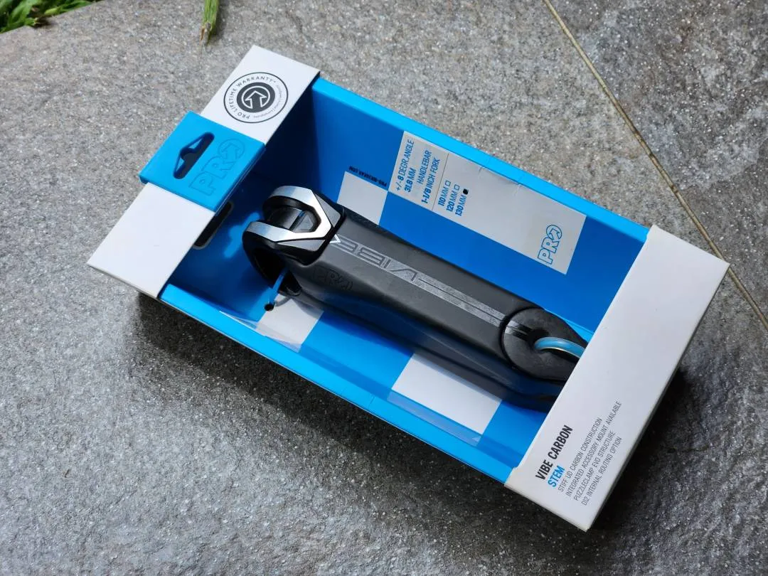PRO VIBE CARBON STEM 130mm 8Â° 1 1/8 (brand new)