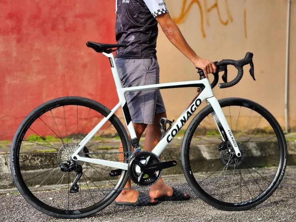 Colnago V3 2023 105 Di2