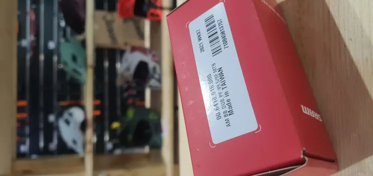 SRAM | BOTTOM BRACKETS DUB