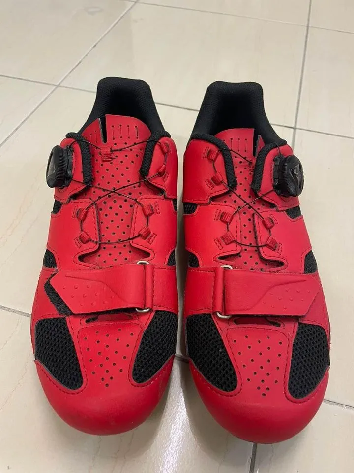 -SOLD-GIRO SAVIX 2 ROADBIKE SHOES