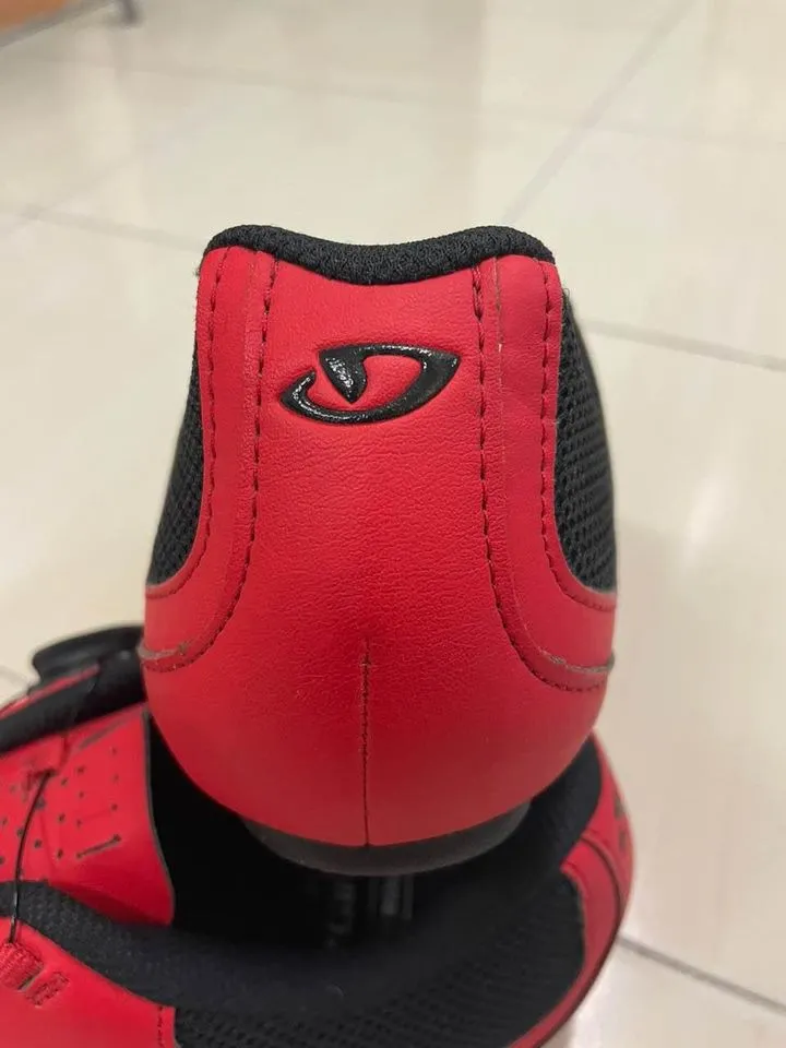 -SOLD-GIRO SAVIX 2 ROADBIKE SHOES