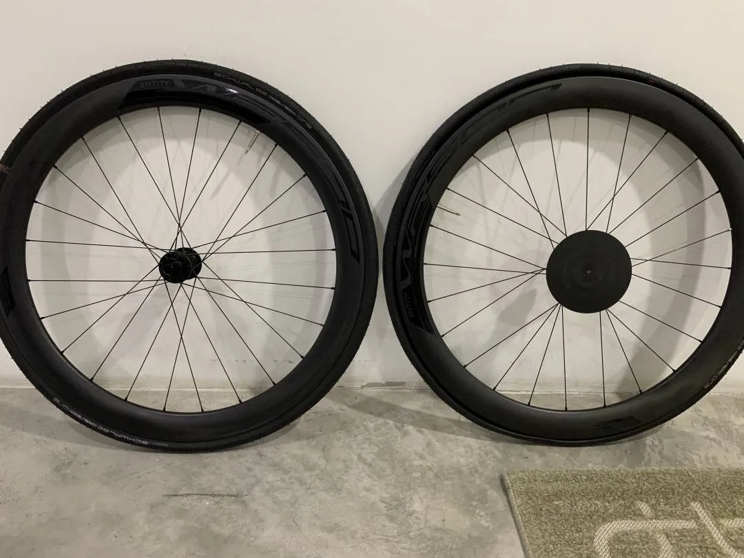 Entity WR5 50mm wheelset with Schwalbe One TLE tyres brand new off-bike