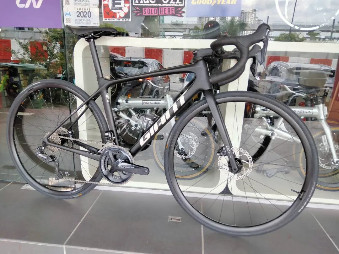 Giant TCR Advanced Pro Team CCC 2021 Di2 R8070 Ultegra 11 Speed