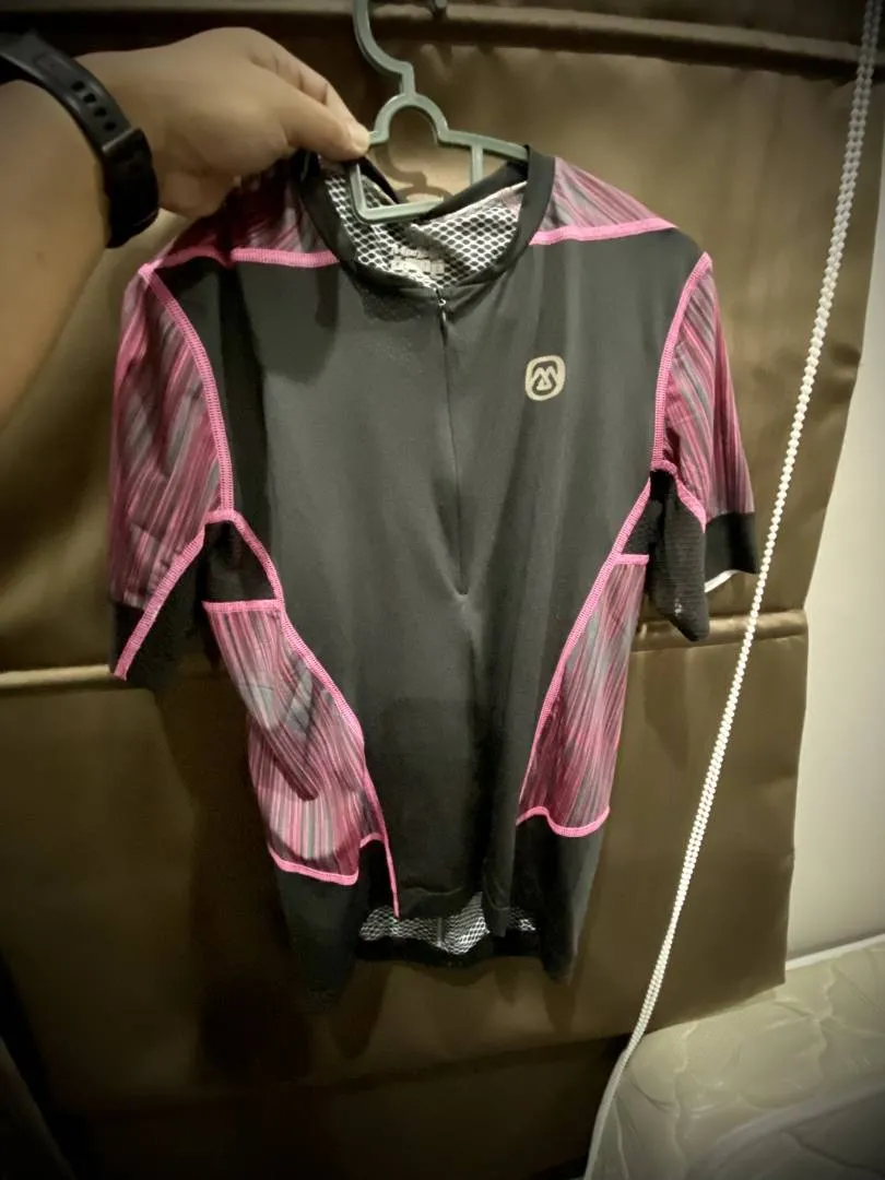 Monton Jersey size M