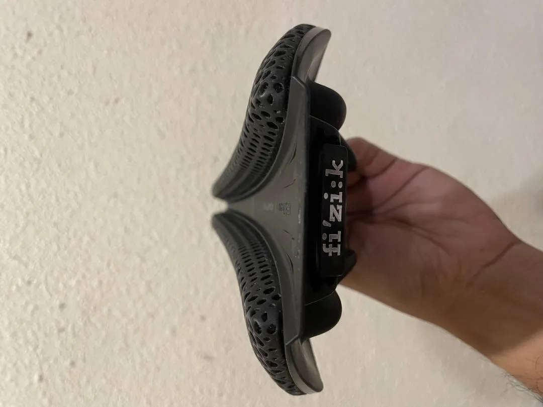 Fizik Antares Versus Evo R1
