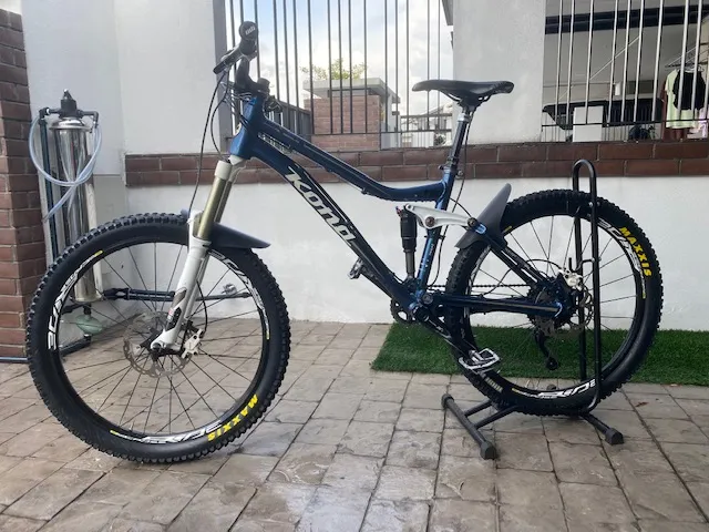 *** Kona Tanuki MTB Full Suspension 26" Wheels ***
