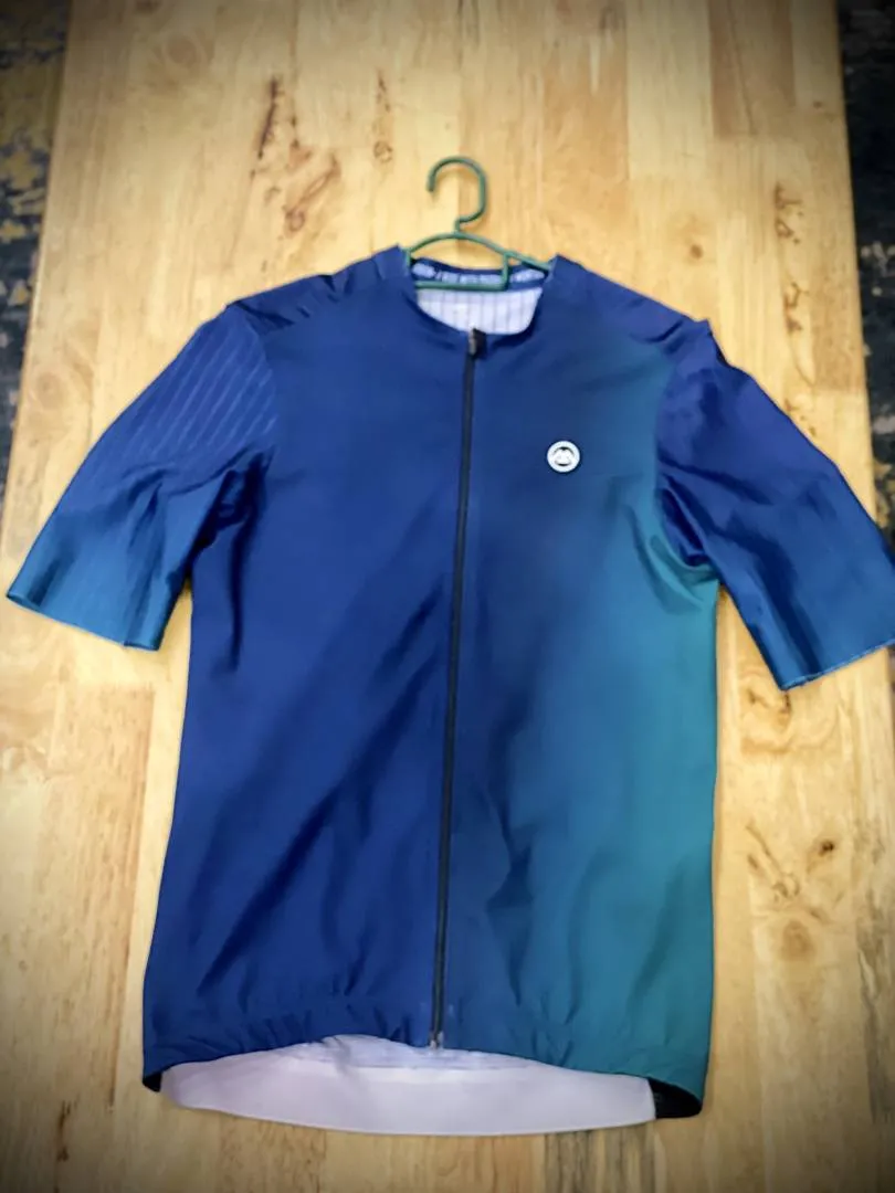 Origanal monton jersey size M