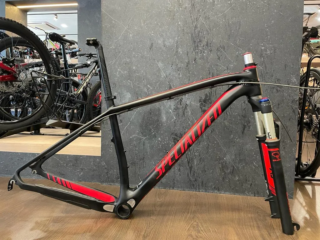 SPECIALIZED STUMP JUMPER HT CHEAP CHEAP SELLING !