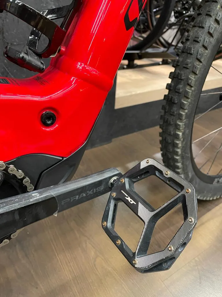 SPECIALIZED LEVO E BIKE CHEAP CHEAP SELLING !