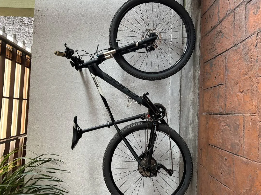 2018 Cube Acid 29er